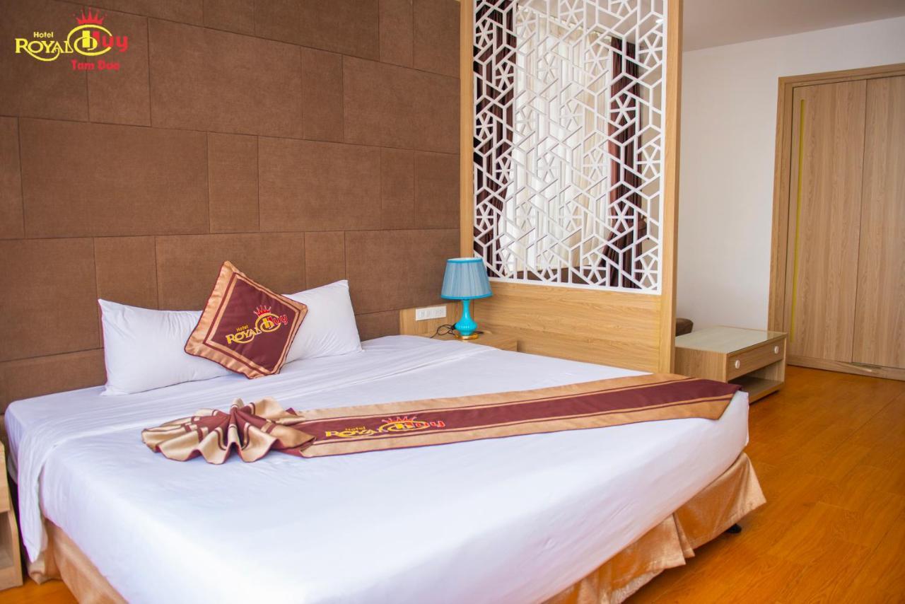 Royal Huy Hotel Tam Ðảo Esterno foto