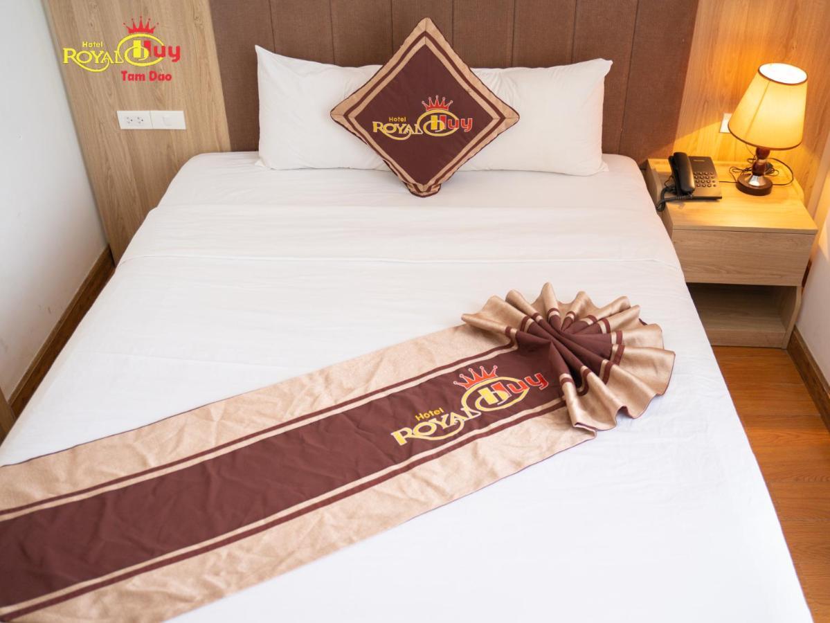 Royal Huy Hotel Tam Ðảo Esterno foto