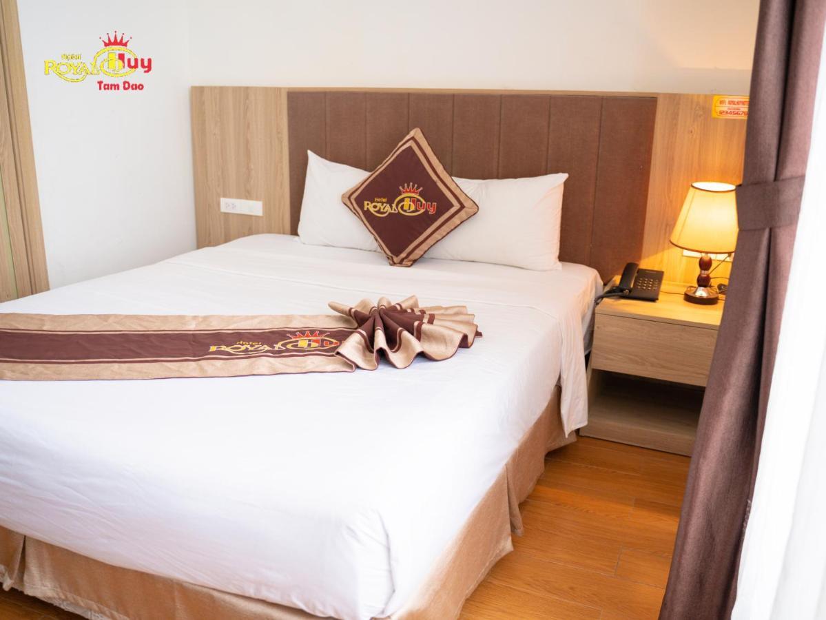 Royal Huy Hotel Tam Ðảo Esterno foto