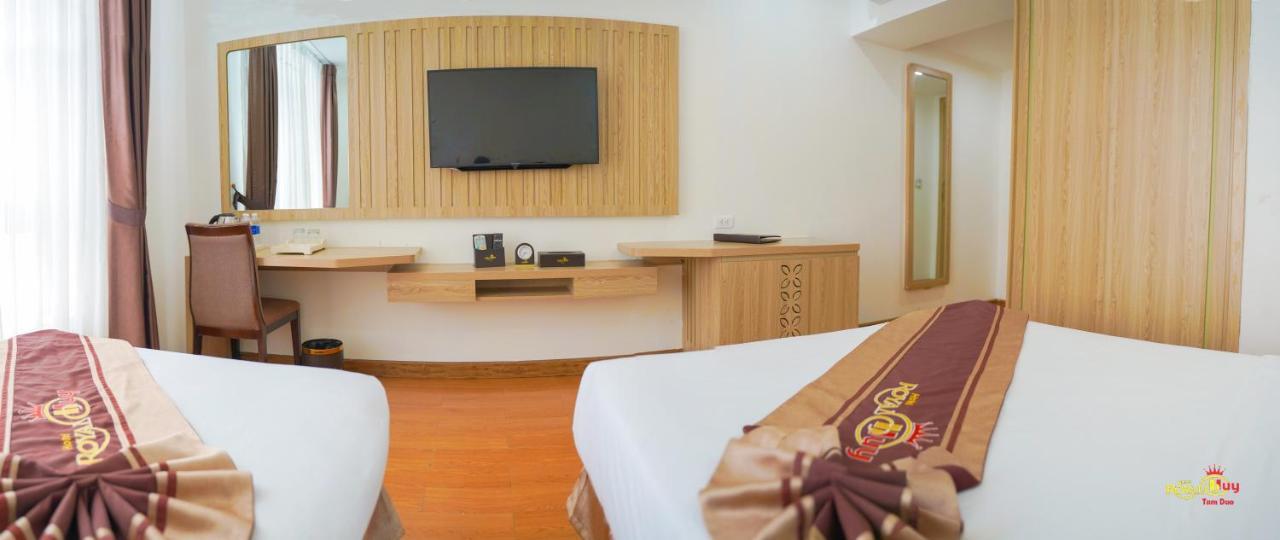 Royal Huy Hotel Tam Ðảo Esterno foto