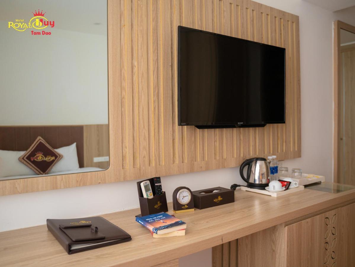 Royal Huy Hotel Tam Ðảo Esterno foto
