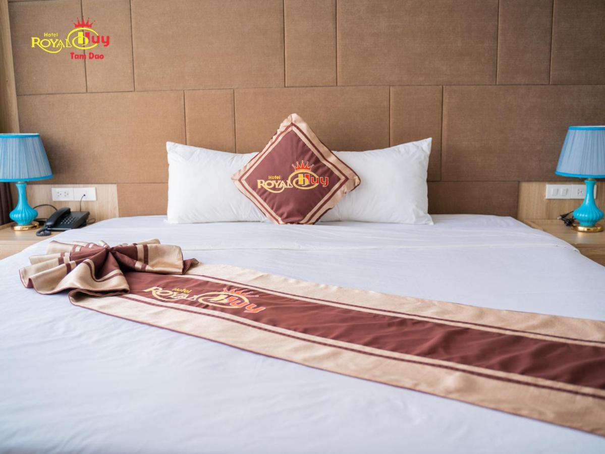 Royal Huy Hotel Tam Ðảo Esterno foto