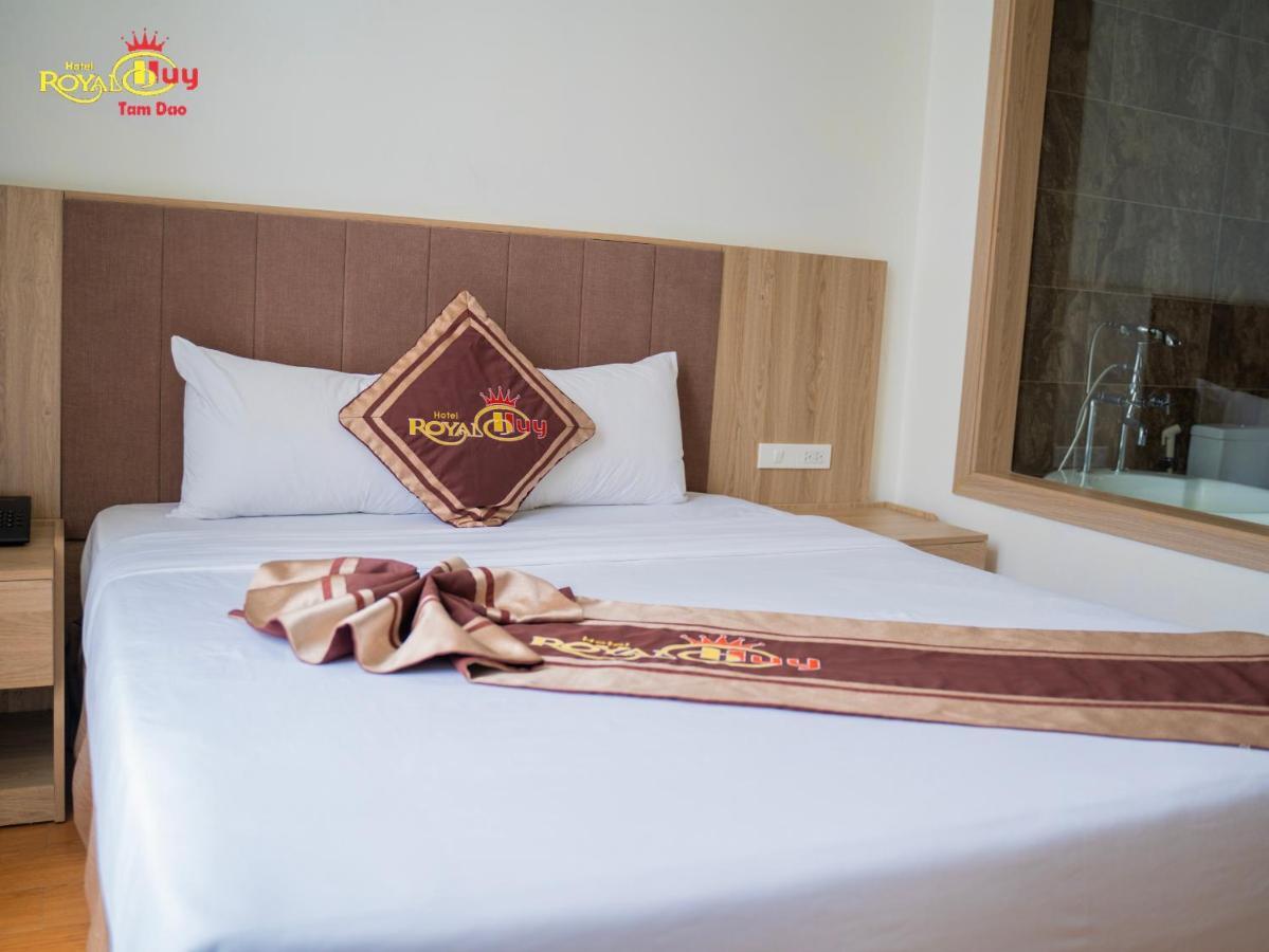 Royal Huy Hotel Tam Ðảo Esterno foto